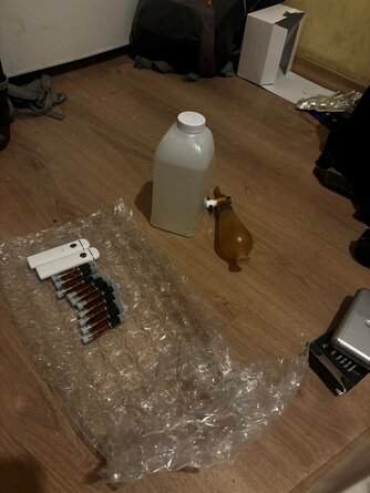 В хода на акцията са задържани двама мъжеПродължават усилията на