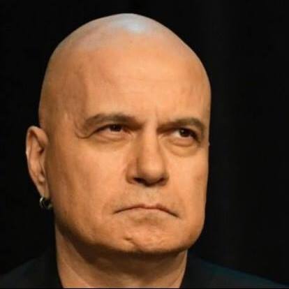 Сигурен съм че някой някъде искрено и дълбоко те обича