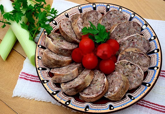 Коледата наближава и в този предпразничен период всяко семейство реквизира