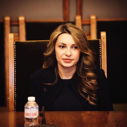 Революцията на неопределените понятия img decoding async height 16 width 16 src https static xx fbcdn net images emoji php v9 t7c 1 16 1f9e0 png alt