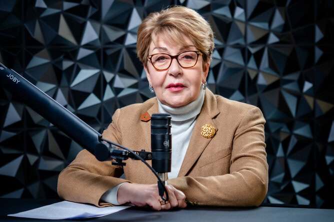 Интервю на Посланика на Русия в България Е В Митрофанова за