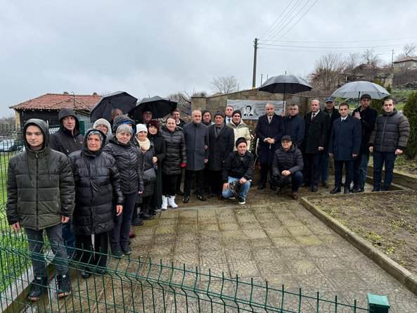 Алианс за права и свободи АПС почете паметта на жертвите