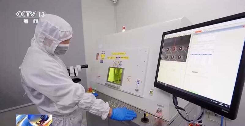 Наскоро второто клинично изпитване на инвазивен интерфейс мозък компютър проведено