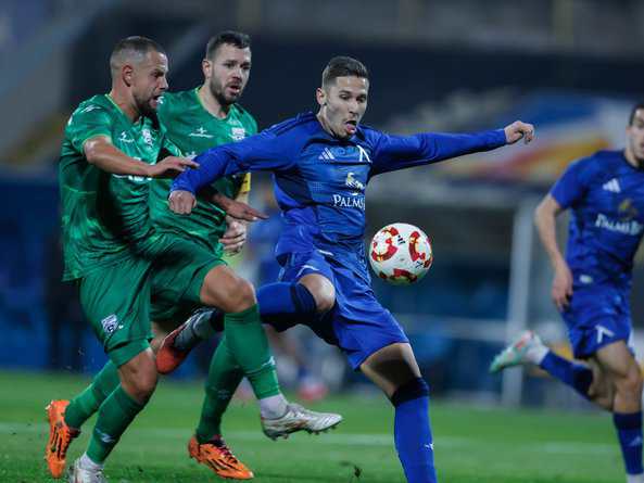 Левски постигна очакван успех с 3 0 над Витоша Бистрица