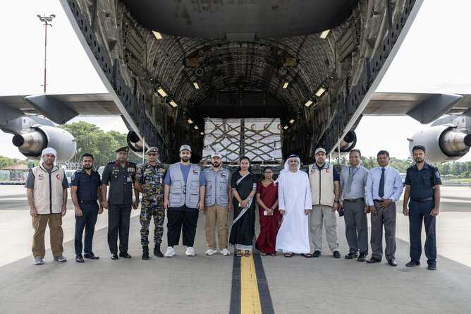 Осмият самолет с хуманитарна помощ от ОАЕ пристигна в Коломбо