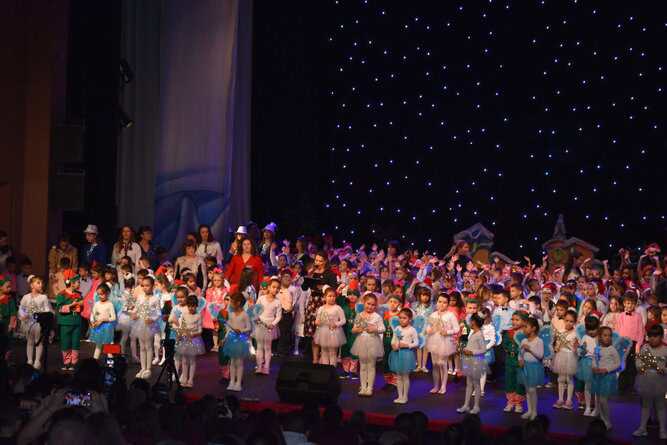 Безброй усмивки раздадоха възпитаниците на детските градини по време на