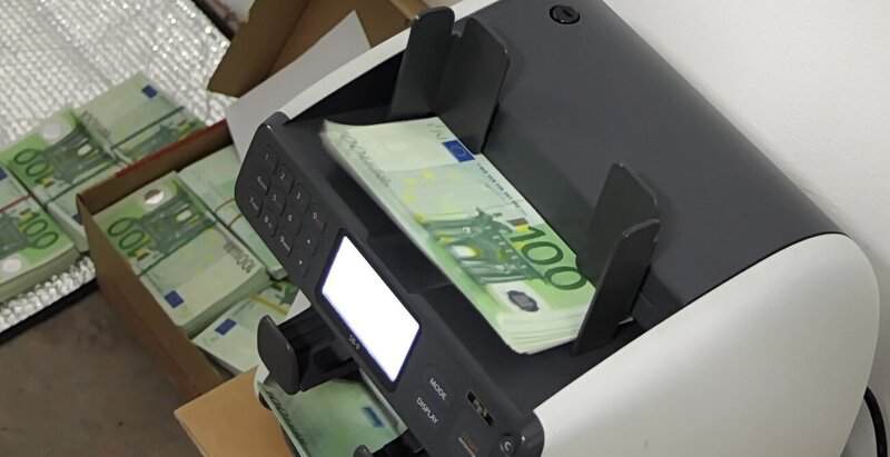 Ползвайте само официални места за обмяна – банки или пощенски