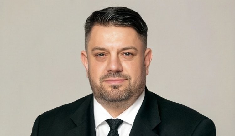 С настъпването на най светлите празници в годината Бъдни вечер