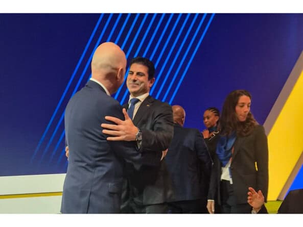 Президентът на Българския футболен съюз Георги Иванов взе участие в пленарната сесия