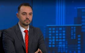 Те казват Ще приемем всичко само ни оставете на власт