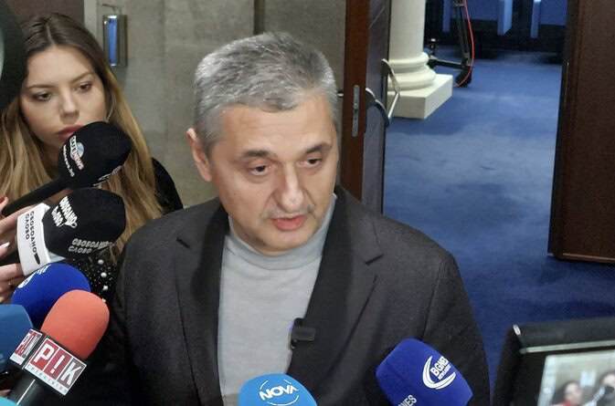 Неуместно е да правим сравнения между ситуацията сега и преди