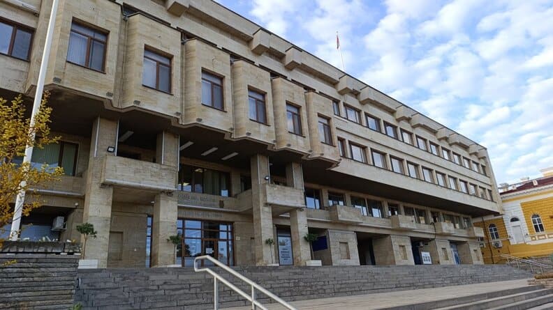 Сградата на недвижимата културна ценност с местно значение Сунтур баня