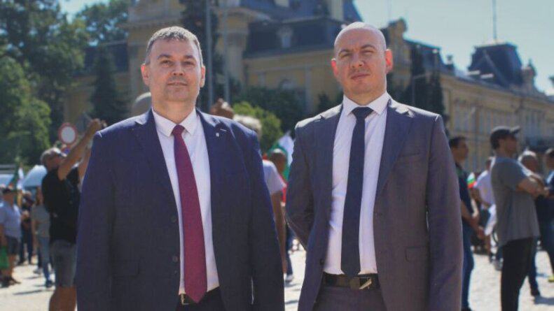 На 15 декември 2025 г от 11 00 ч в