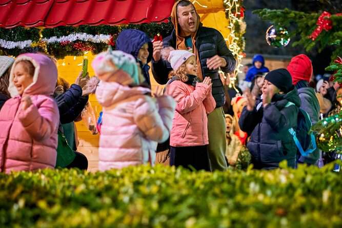 18 30 ч  – Коледен концерт на Клуб по спортни