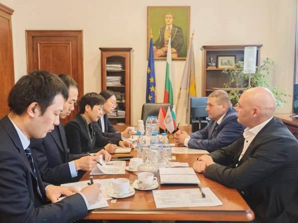 Плевен бе домакин на първата официална визита на посланика на