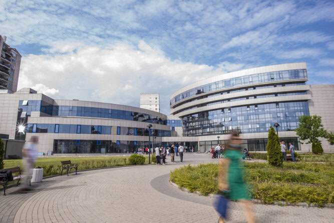 По искане на Софийска районна прокуратура съдът задържа под стража