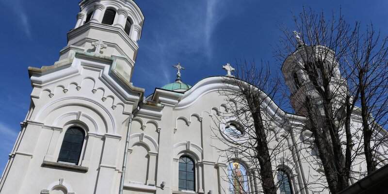  Посрещането на владиката е в 9 15 часа Приканват се