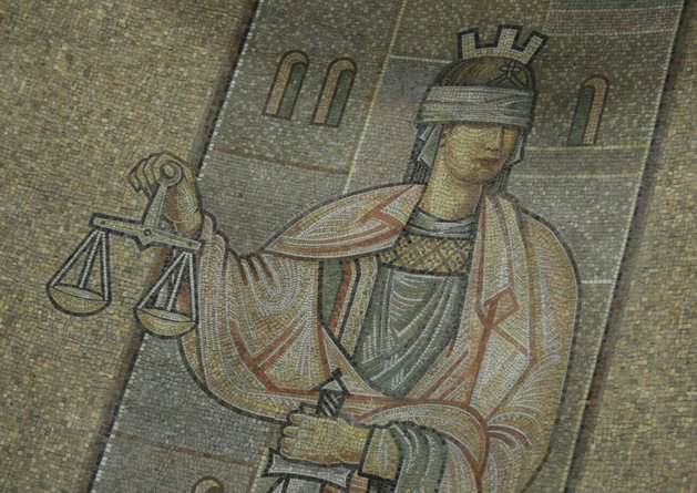 По обвинителен акт на Районна прокуратура Бургас бе наложено наказание